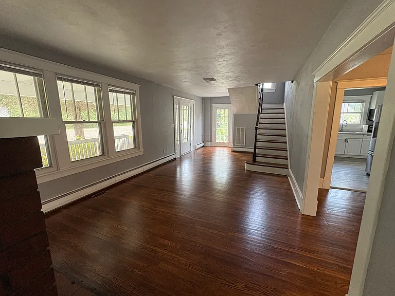318 Harpersville Rd — Photo 15
