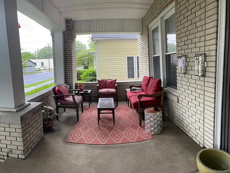1154 Jefferson St #D — Photo 50
