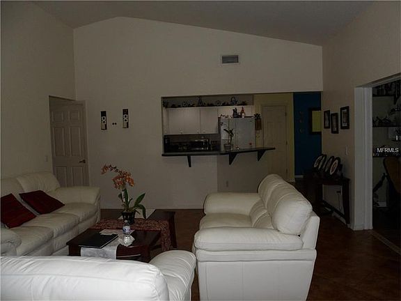2nd image of 3248 Sanoma Dr