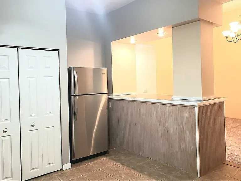 31 Elizabeth St #102 — Photo 17