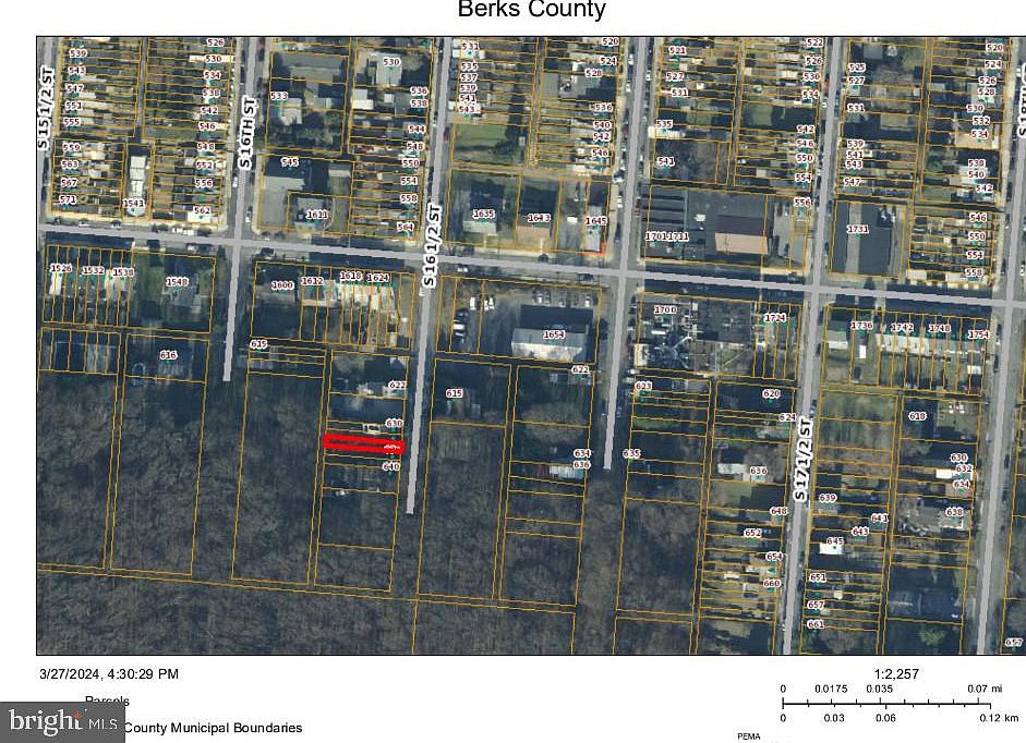 2nd image of 634 S 16 1/2 St