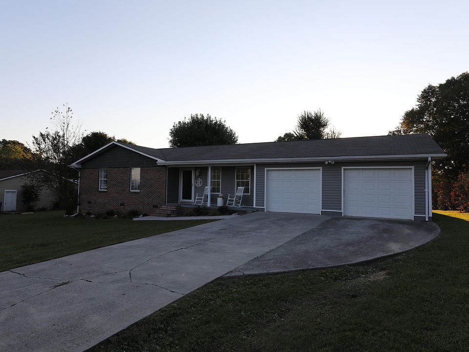 1st image of 211 Sequoyah Dr