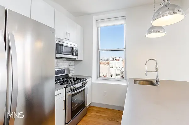 Rented by MNS Marketing | media 41