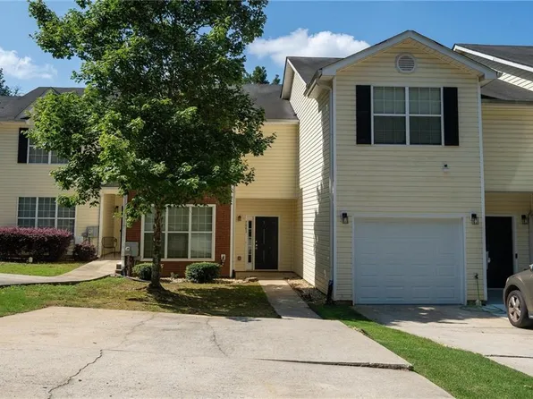 7683 Creekside Ln, Riverdale, GA 30296