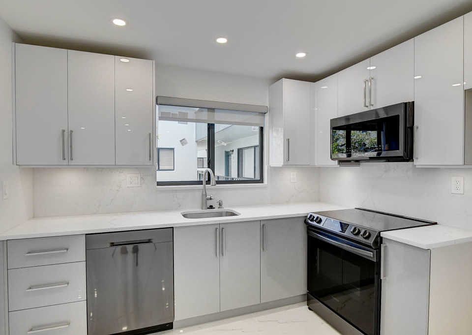 1st image of 15072 Ashland Pl APT 133