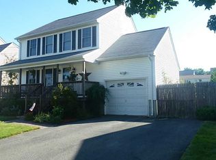 56 Governor St, Cumberland, RI 02864