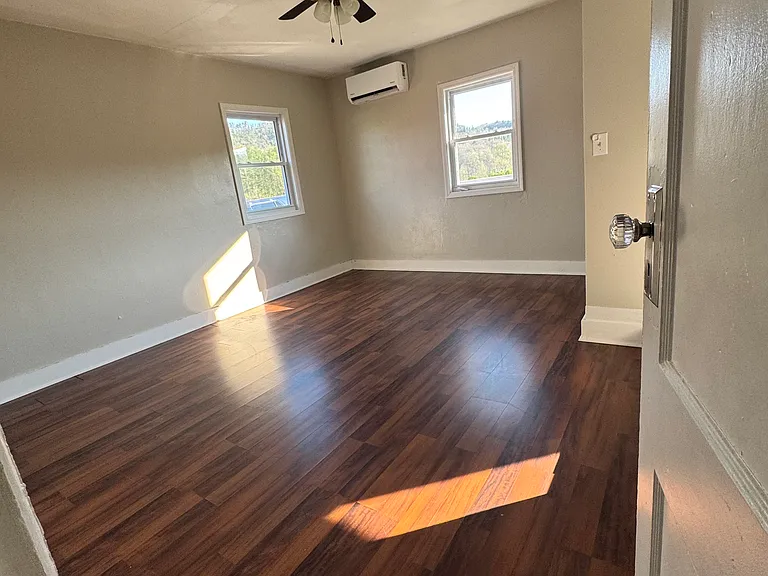 6208 Asheville Hwy — Photo 6
