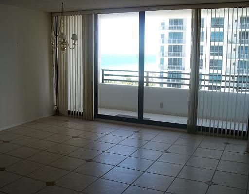 4th image of 3505 S Ocean Dr APT 817