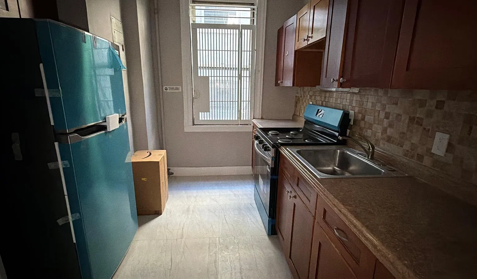 3 bed, $3,373 — Photo 1