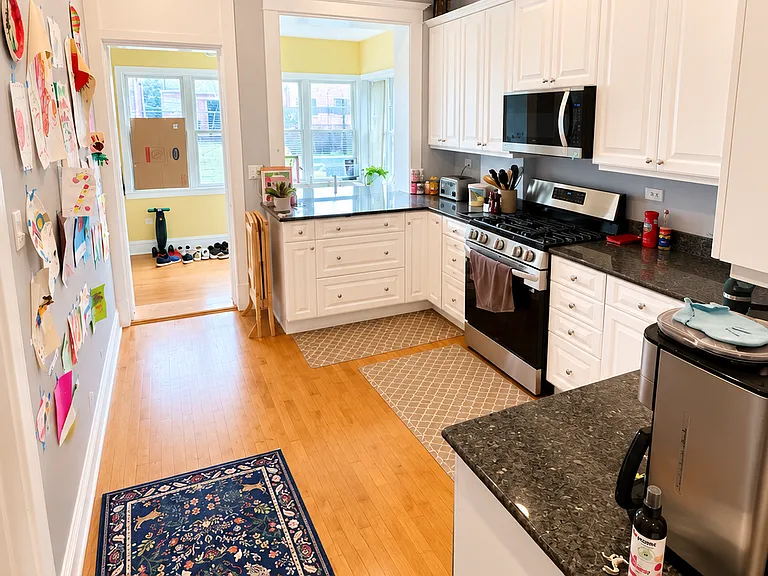 1425 W School St #2 — Photo 5