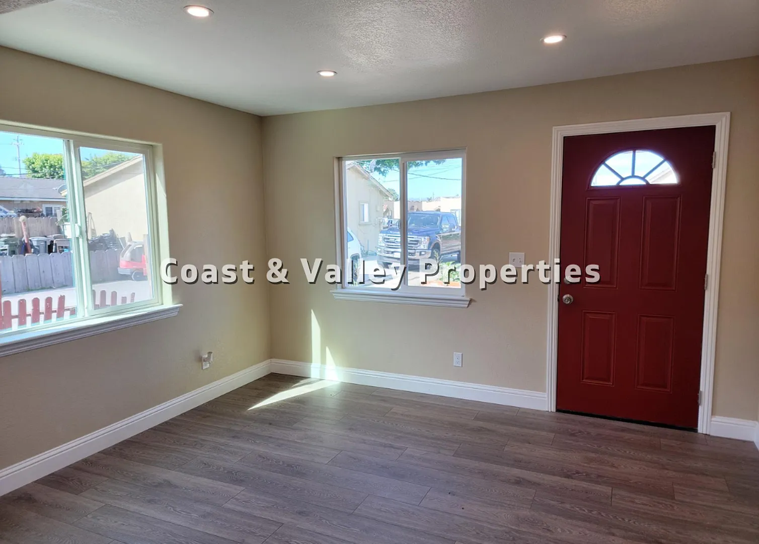 For Rent: 2bd/1ba House — Photo 3