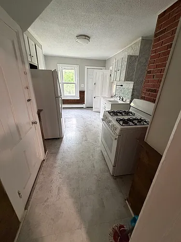 27 Asnuntuck St #29 Photo 1
