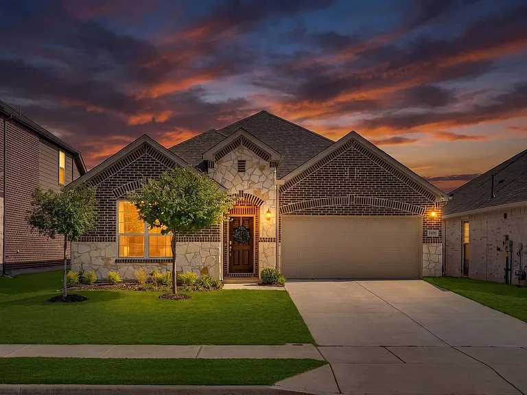 1109 Nathan Ln — Photo 24