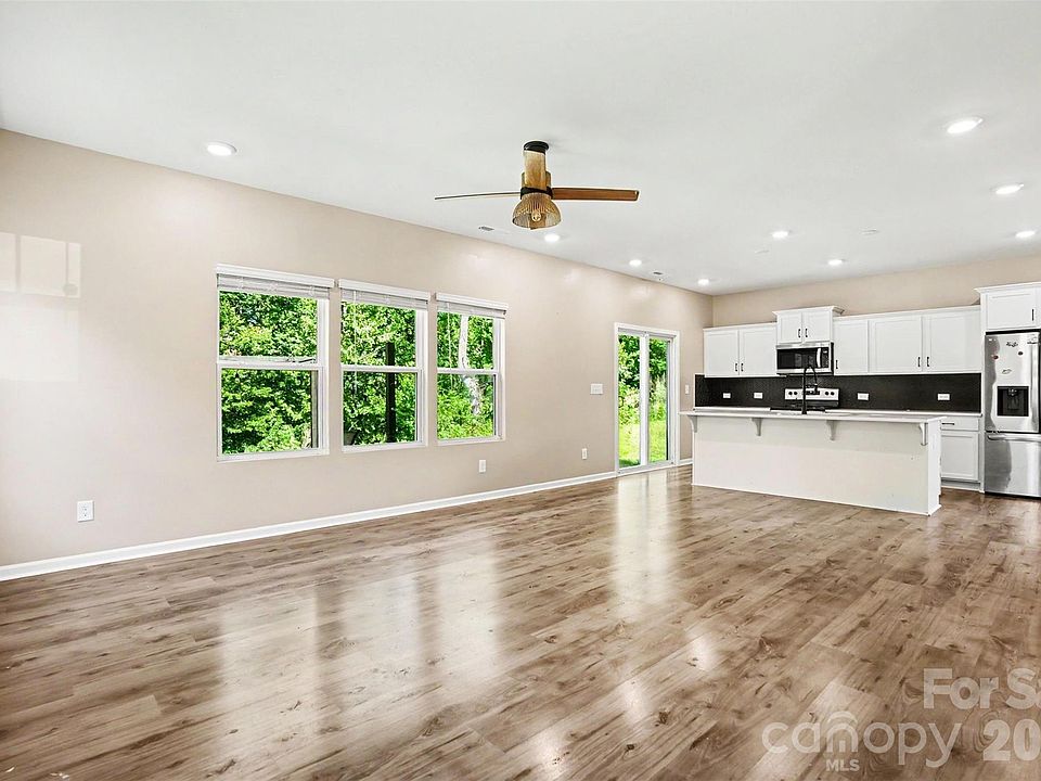 1st image of 2501 Andes Dr