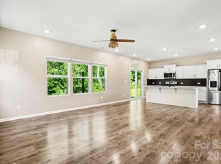 2501 Andes Dr, Statesville, NC 28625