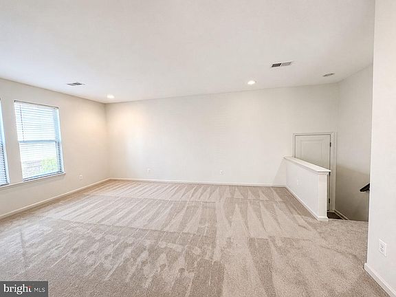 4th image of 22806 Breezy Hollow Dr