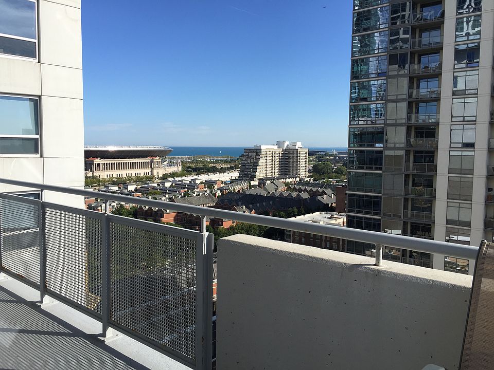 1st image of 1305 S Michigan Ave APT 1501