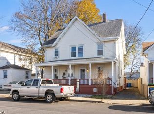 38 Race St, North Plainfield, NJ 07060