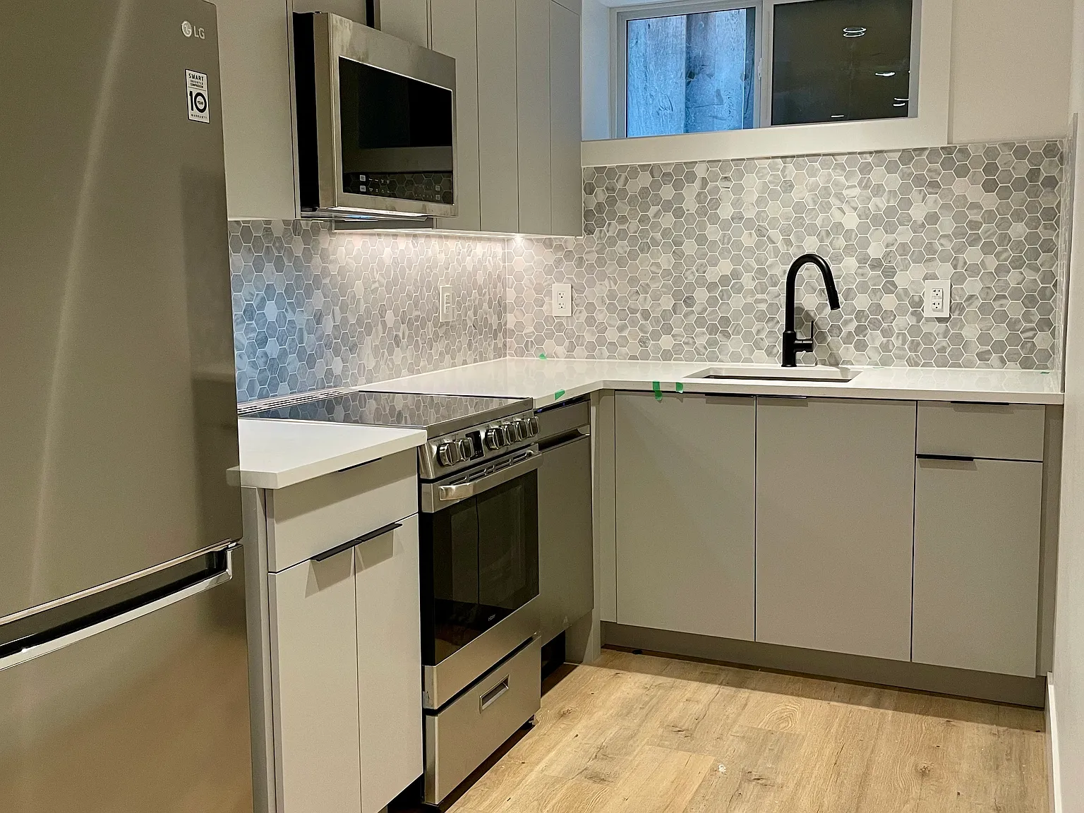 3582 East Pender - Basement Suite — Photo 4