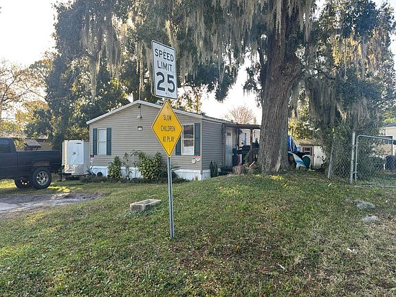 2nd image of 1160 Greenbriar Ave
