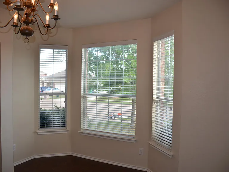 3305 Ocean Dr — Photo 13