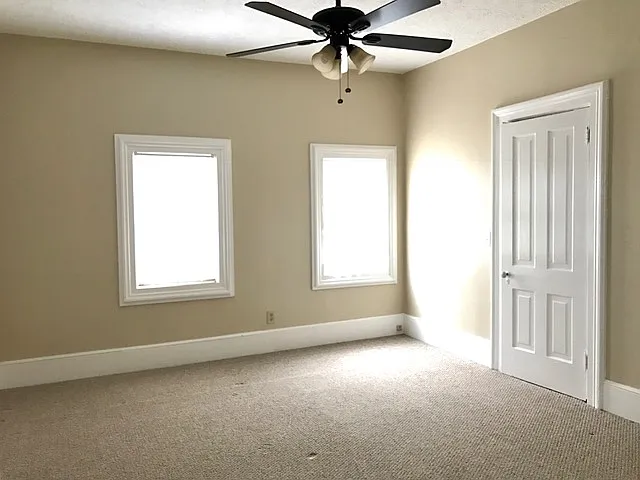 2 bed, 1.5 bath, 1325 sqft, $850 — Photo 2