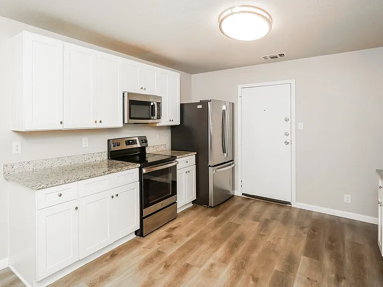 6323 Wild Flower Way — Photo 8