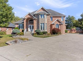 21 Laurentia Dr, Chatham Kent, ON N0P2L0