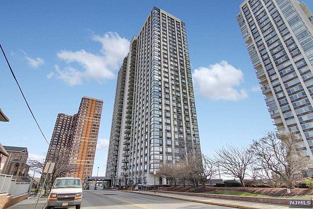 1st image of 200 Old Palisade Rd APT 8B
