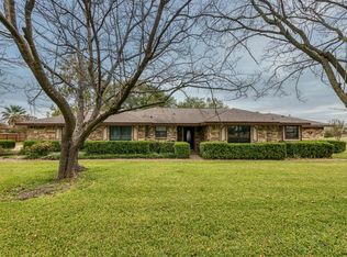 1226 Batchler Rd, Red Oak, TX 75154