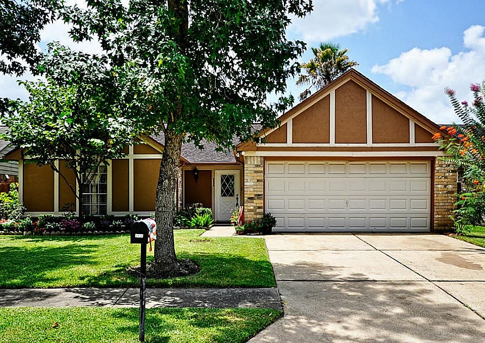 1st image of 3826 Stovepipe Ln