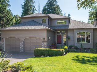 8925 SW Lancelot Ln, Portland, OR 97219