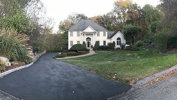 3rd image of 6 Barnum Ct