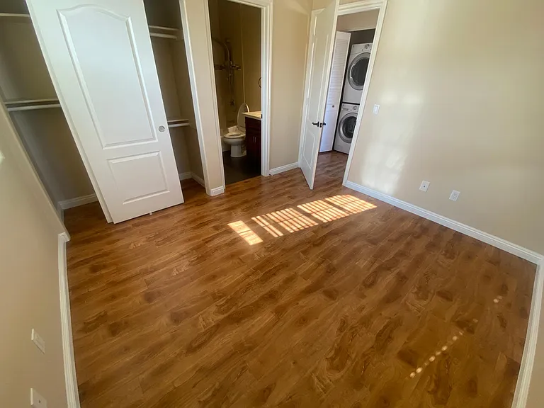 510 Howard St #B — Photo 6