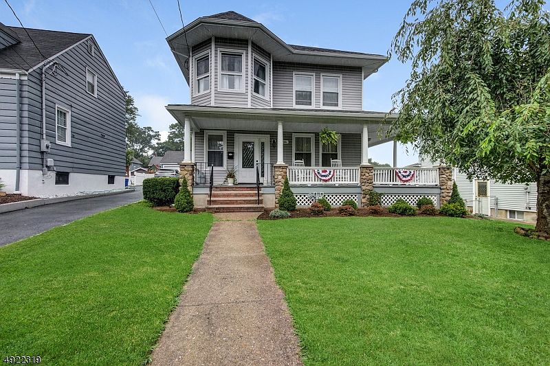 1st image of 264 Linden Ave
