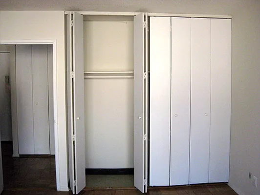 Rented by City Connections Realty | media 15