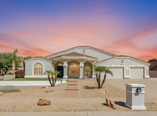 8240 W Villa Lindo Dr, Peoria, AZ 85383