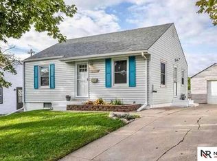 4140 U St, Omaha, NE 68107