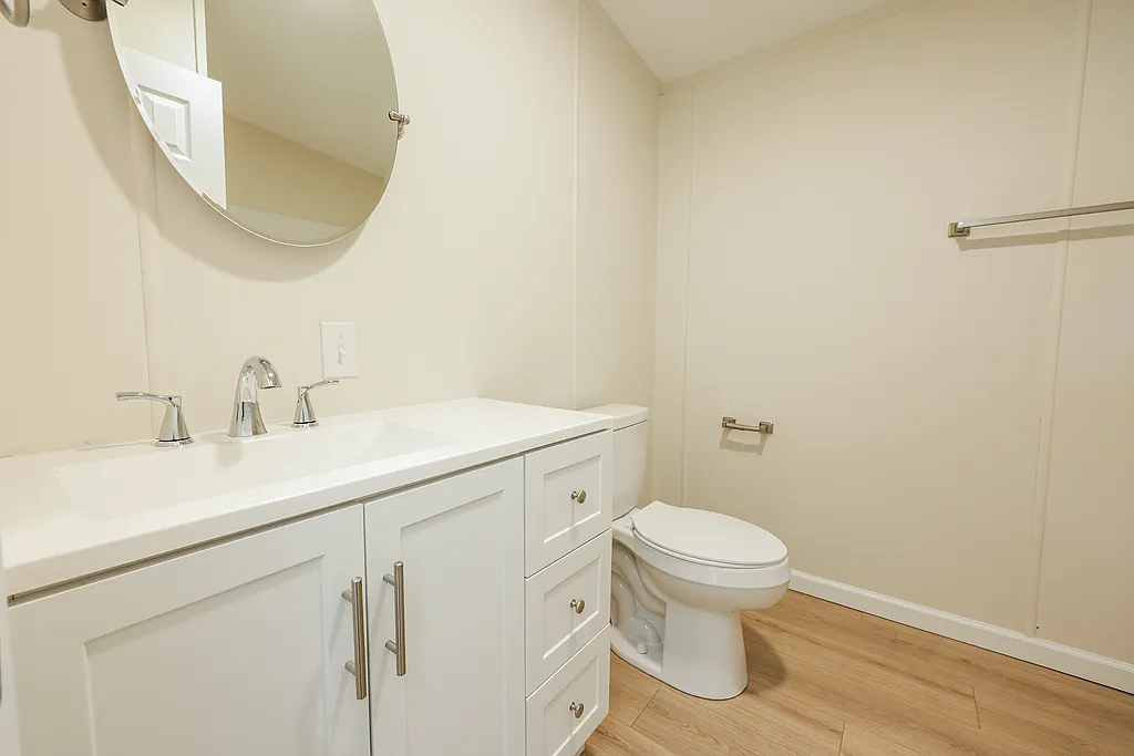 3 bed, 1234 sqft, $1,700 — Photo 3