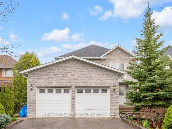 202 Nahani Way, Mississauga, ON