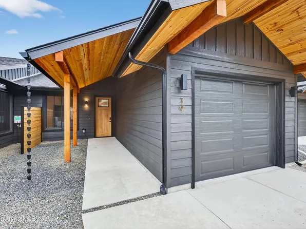 25 Rebecca Ln, Nordman, ID 83848