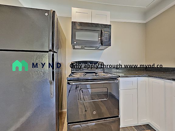 3rd image of 2835 1/2 Valencia Way S #1/2