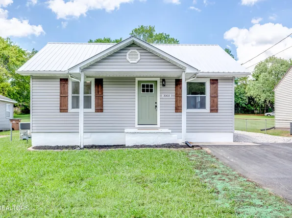 3003 Boright Dr, Knoxville, TN 37917