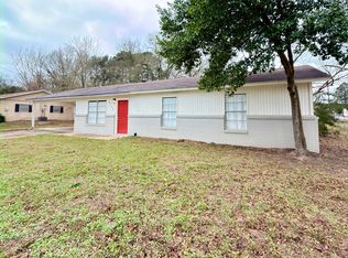 6113 Springbrook Dr, Tyler, TX 75707