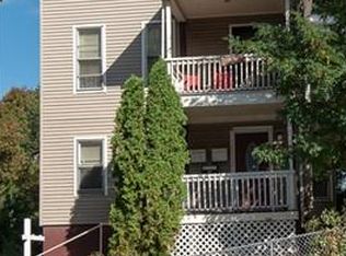 14 Suffield St, Worcester, MA 01610