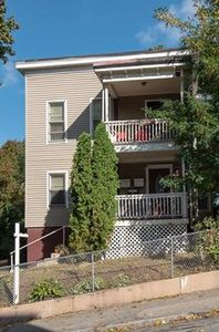 14 Suffield St, Worcester, MA, 01610