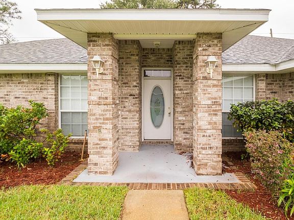 15662 Moss Hollow Dr Finals-4