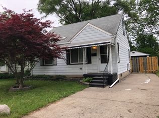 24512 Flower Ave, Eastpointe, MI 48021