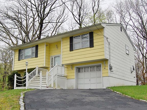 2nd image of 56 Woodlawn Ter