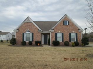 104 Oyster Trl, Byron, GA 31008
